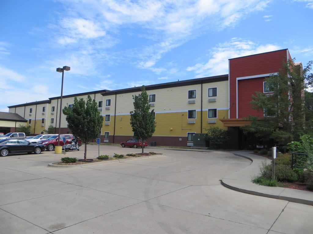 Econo Hospedaje Inn&Suites Fairgrounds Des Moines Exterior foto