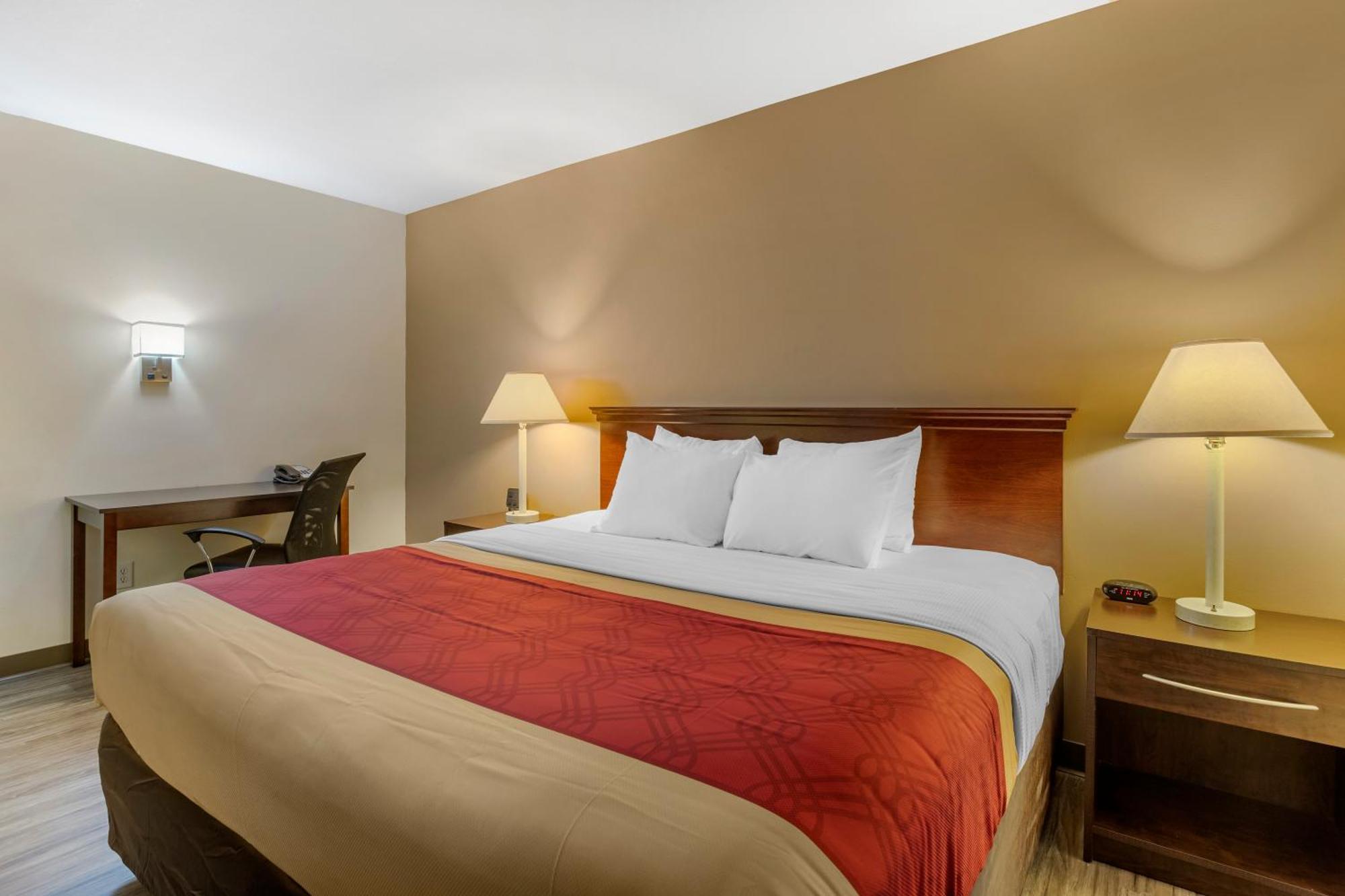 Econo Hospedaje Inn&Suites Fairgrounds Des Moines Exterior foto