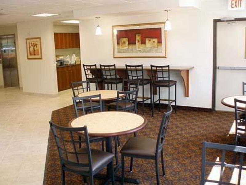 Econo Hospedaje Inn&Suites Fairgrounds Des Moines Exterior foto